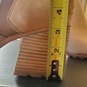 Ankle boots